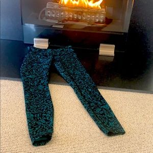 To small 🙋🏼‍♀️